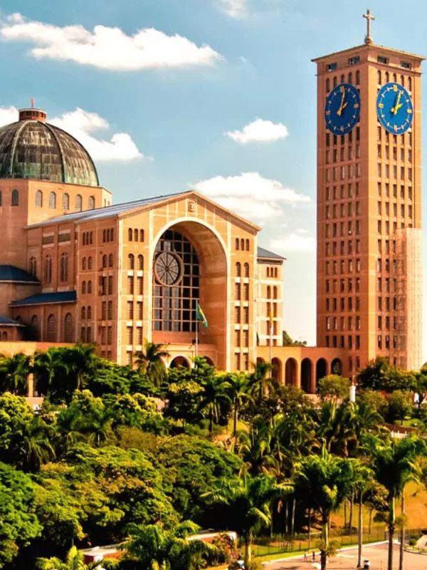 Excursão para Aparecida do Norte — EumarTur